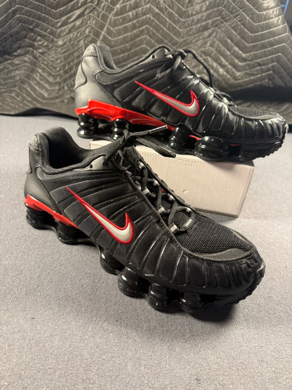 Nike Shox TL Black Red CN0151-003 Running Shoes Men’s Size 12